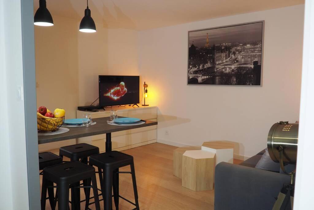 Le Faubourg-Raines - Chaleureux Studio A 5Mn De La Gare Дижон Экстерьер фото